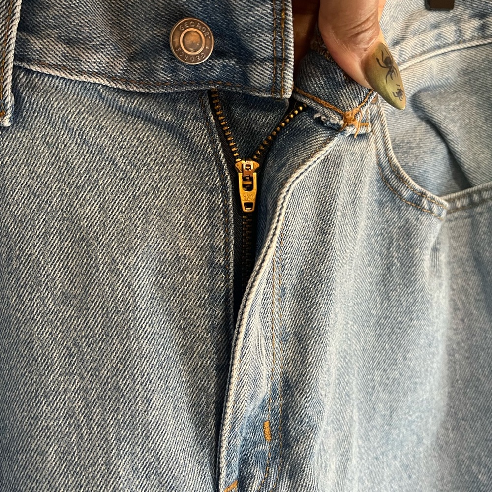 George Ripped Light Blue Jeans - Picture 4 of 9